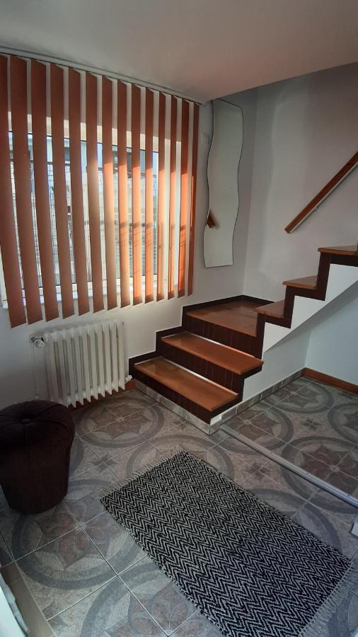 Casa Ultracentral Suceava Villa Exterior foto